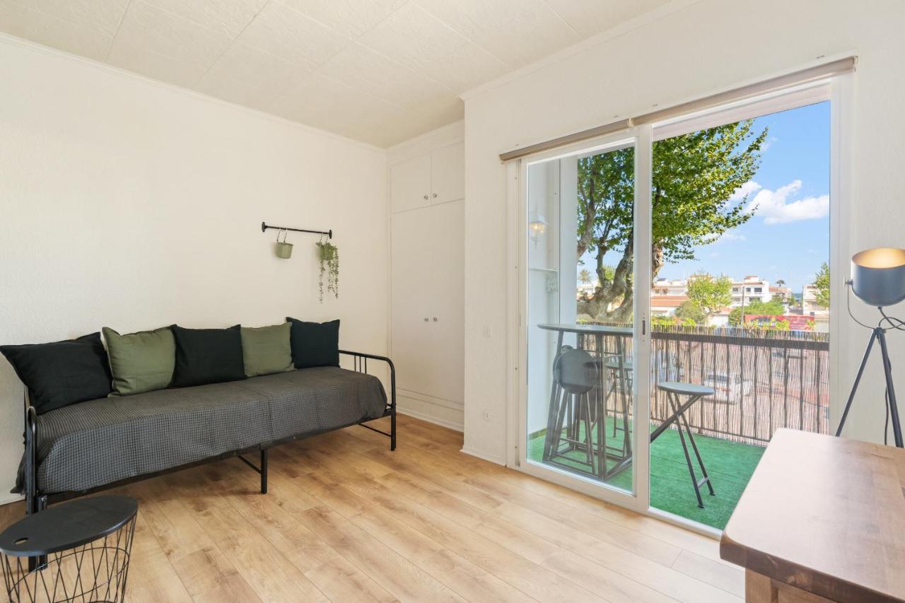 Welcs Apartamento 058 Emp En Puerto Con Terraza 카스테요 뎀푸리에스 외부 사진